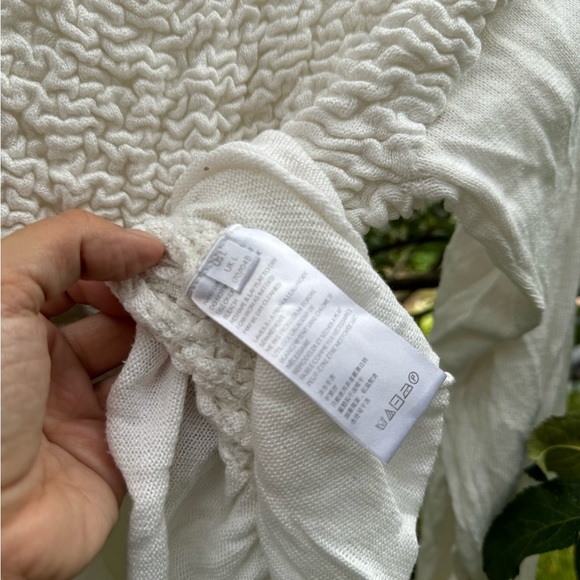 FREE PEOPLE Free Spirit Smocked Bust Blouse with Draped Sleeves, White - Sz L - Picture 15 of 17